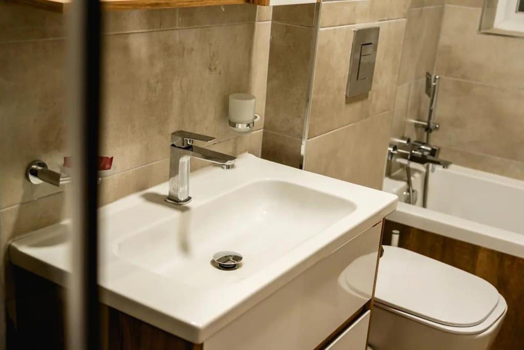 Luxurious & Stylish Penthouse With Private Pool Appartement Msida Buitenkant foto