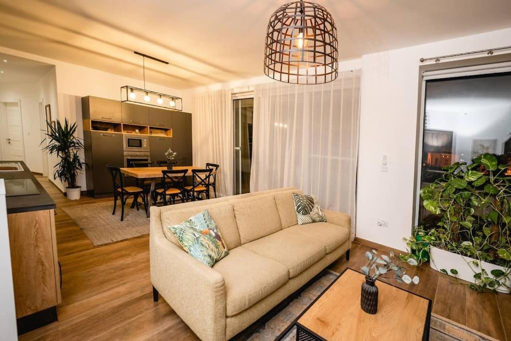 Luxurious & Stylish Penthouse With Private Pool Appartement Msida Buitenkant foto